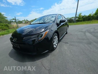 2025 Toyota Corolla LE Sedan