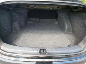 2025 Toyota Corolla LE Sedan - miniatura 11