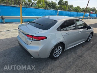 2025 Toyota Corolla LE Sedan - miniatura 4