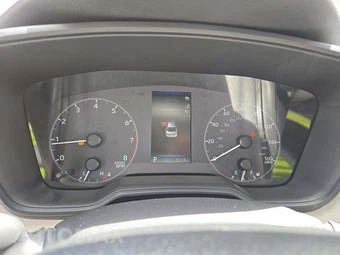 2025 Toyota Corolla LE Sedan - miniatura 6