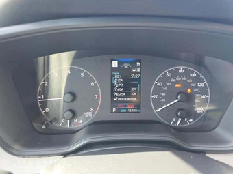 2025 Toyota Corolla LE Sedan - miniatura 9