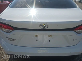 2025 Toyota Corolla LE Sedan - miniatura 16