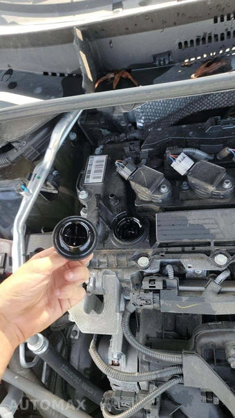 2025 Toyota Corolla LE Sedan - miniatura 18