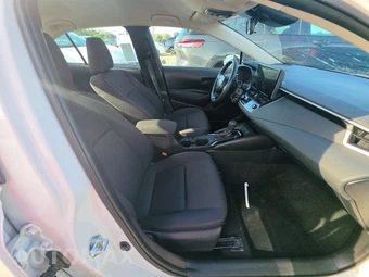 2025 Toyota Corolla LE Sedan - miniatura 8