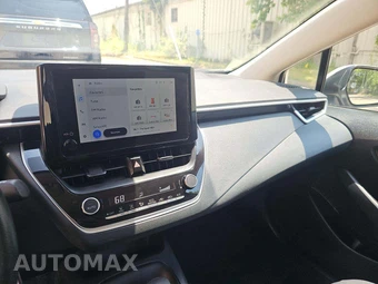 2025 Toyota Corolla LE Sedan - miniatura 10