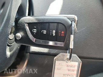 2025 Toyota Corolla LE Sedan - miniatura 8