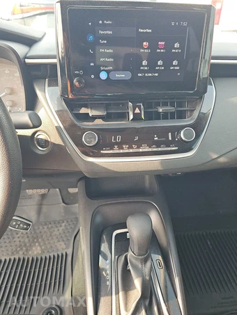 2025 Toyota Corolla LE Sedan - miniatura 11