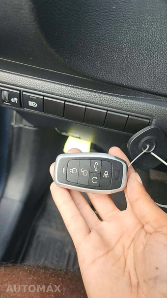 2025 Toyota Corolla LE Sedan - miniatura 27