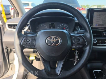 2025 Toyota Corolla LE Sedan - miniatura 10
