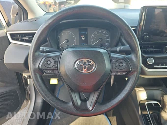2025 Toyota Corolla LE Sedan - miniatura 10