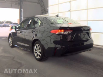 2025 Toyota Corolla LE Sedan - miniatura 6