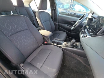 2025 Toyota Corolla LE Sedan - miniatura 8