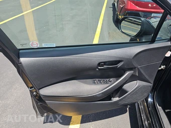 2025 Toyota Corolla LE Sedan - miniatura 9