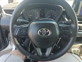 2025 Toyota Corolla LE Sedan - miniatura 10