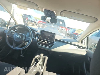 2025 Toyota Corolla LE Sedan - miniatura 11