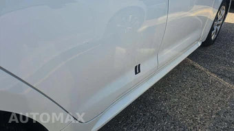 2025 Toyota Corolla LE Sedan - miniatura 32