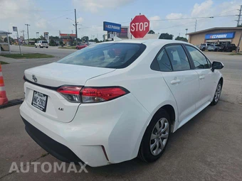 2025 Toyota Corolla LE Sedan – miniatura 3