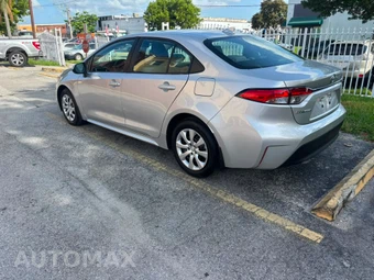 2025 Toyota Corolla LE Sedan - miniatura 5