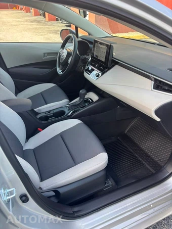 2025 Toyota Corolla LE Sedan - miniatura 7