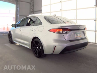 2025 Toyota Corolla LE Sedan - miniatura 6