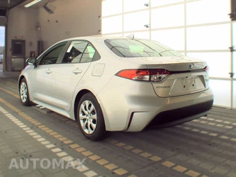 2025 Toyota Corolla LE Sedan - miniatura 8