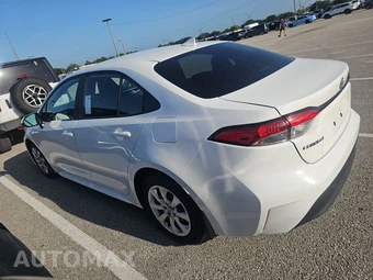 2025 Toyota Corolla LE Sedan - miniatura 6