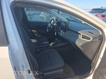 2025 Toyota Corolla LE Sedan - miniatura 8