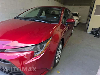 2025 Toyota Corolla LE Sedan