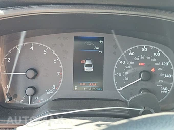 2025 Toyota Corolla LE Sedan - miniatura 12