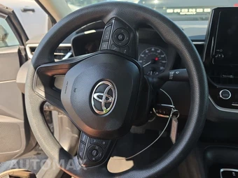 2025 Toyota Corolla LE Sedan - miniatura 10