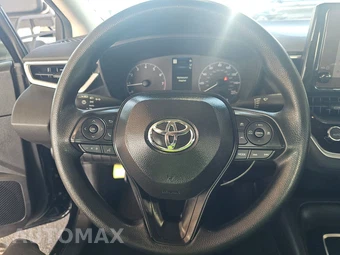 2025 Toyota Corolla LE Sedan - miniatura 10