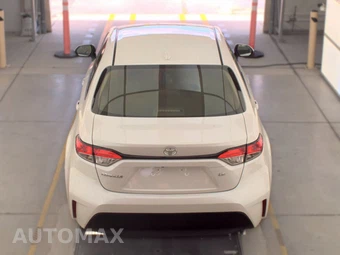 2025 Toyota Corolla LE Sedan – miniatura 5