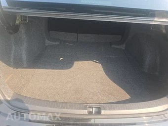 2025 Toyota Corolla SE Sedan - miniatura 16