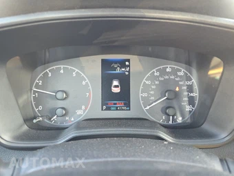 2025 Toyota Corolla SE Sedan - miniatura 18