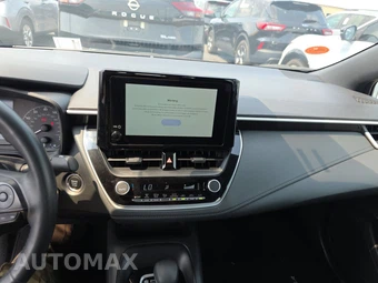 2025 Toyota Corolla SE Sedan - miniatura 17