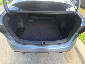 2025 Toyota Corolla SE Sedan - miniatura 11