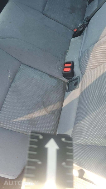 2025 Toyota Corolla SE Sedan - miniatura 25