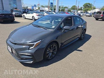 2025 Toyota Corolla SE Sedan