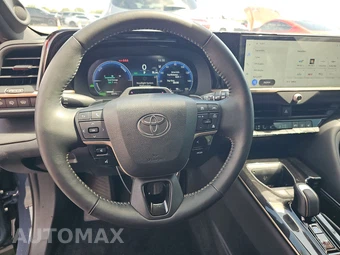 2025 Toyota Crown Signia Limited - miniatura 10