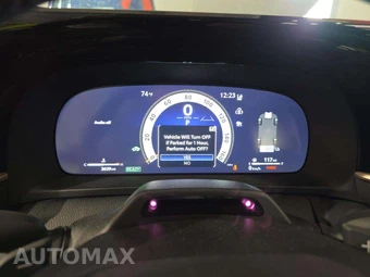 2025 Toyota Crown Signia Limited - miniatura 9