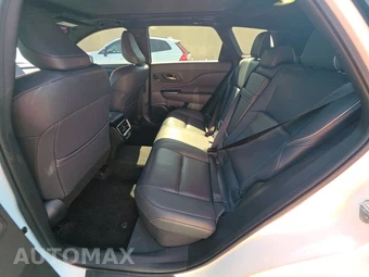 2025 Toyota Crown Signia Limited - miniatura 13