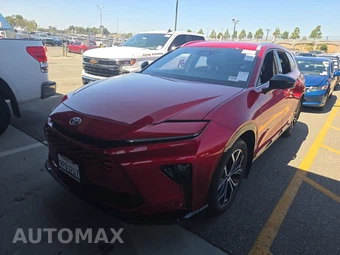 2025 Toyota Crown Signia XLE