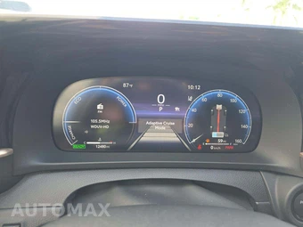 2025 Toyota Crown XLE – miniatura 9