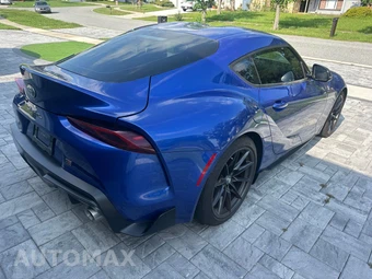 2025 Toyota GR Supra 3.0 - miniatura 4