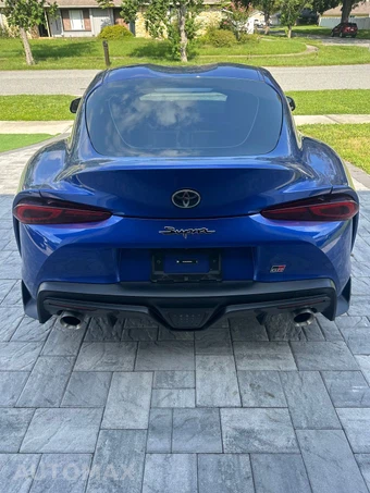 2025 Toyota GR Supra 3.0 - miniatura 6