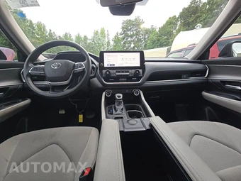 2025 Toyota Grand Highlander LE - miniatura 11