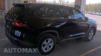 2025 Toyota Grand Highlander LE - miniatura 4