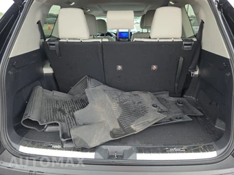 2025 Toyota Grand Highlander Limited - miniatura 17