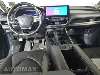 2025 Toyota Grand Highlander Platinum - miniatura 11