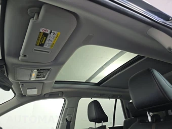 2025 Toyota Grand Highlander Platinum - miniatura 21
